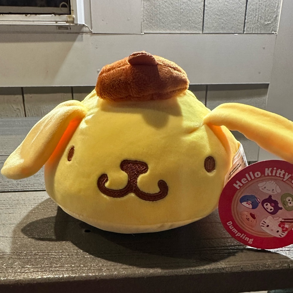 Sanrio Hello Kitty And Friends Dumpling Plush Pompompurin